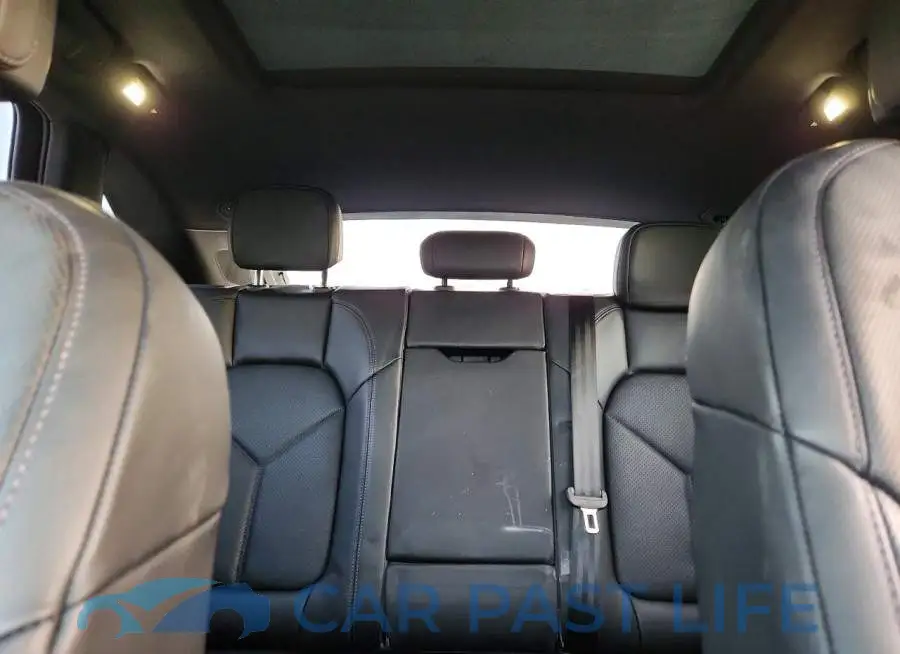 WP1AA2A56SLB13068# 10