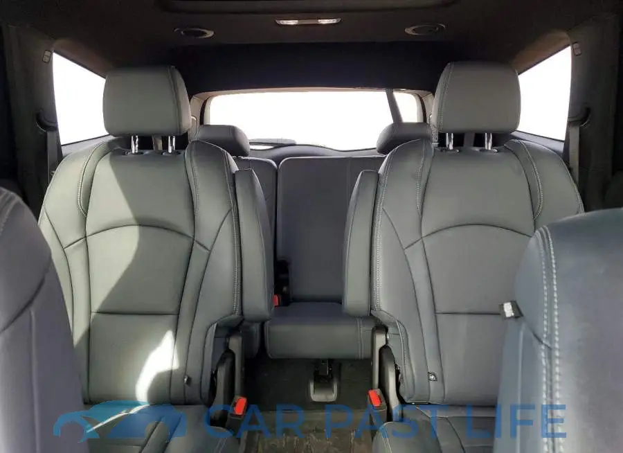 5GAEVBKW8RJ105107# 10