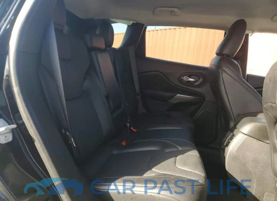 1C4PJLMX4MD143990# 11
