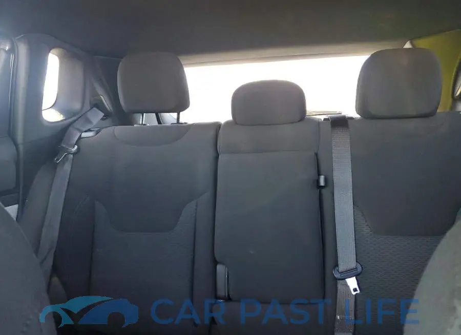3C4NJDANXPT563512# 10