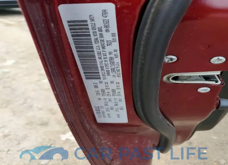 1C6RR6LT1KS697800# 12