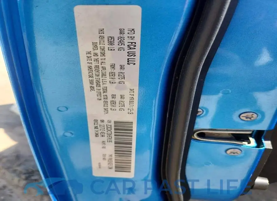 2C3CDXCT2KH570195# 12