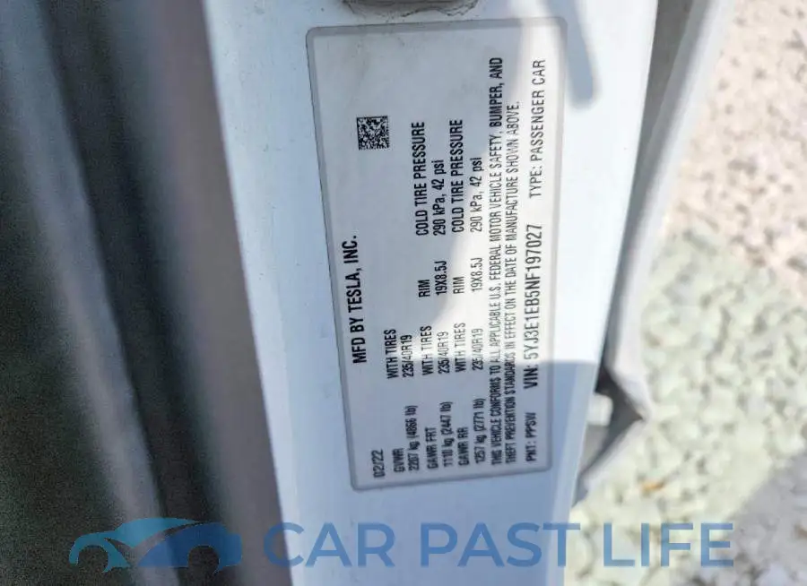 5YJ3E1EB5NF197027# 12