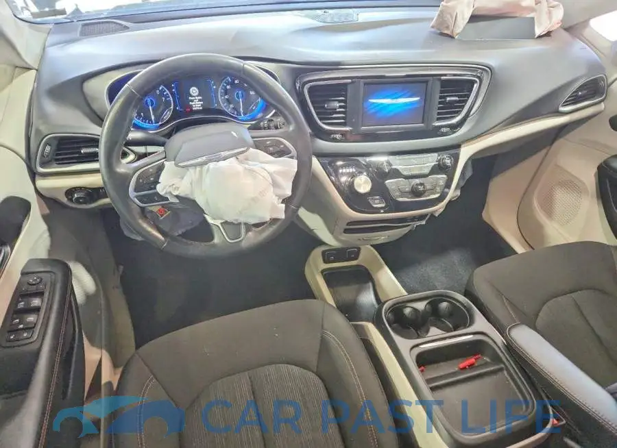 2C4RC1FG3LR102167# 8