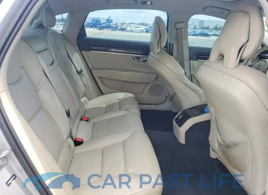 LVY982MK6JP016406# 10