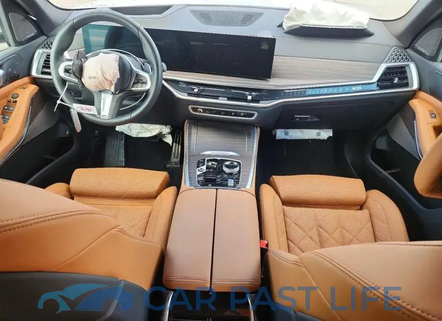 5UX43EU08T9208142# 8