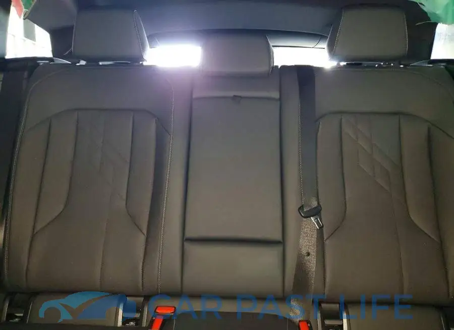 5UX53GP02S9Z56427# 10
