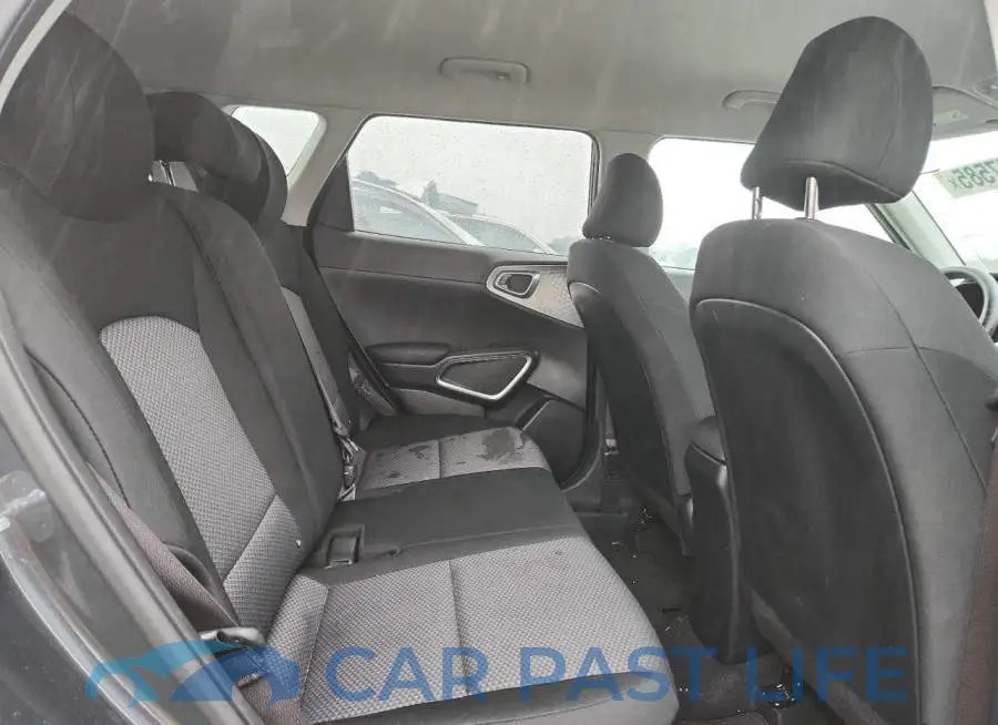 KNDJ23AU6R7909530# 11