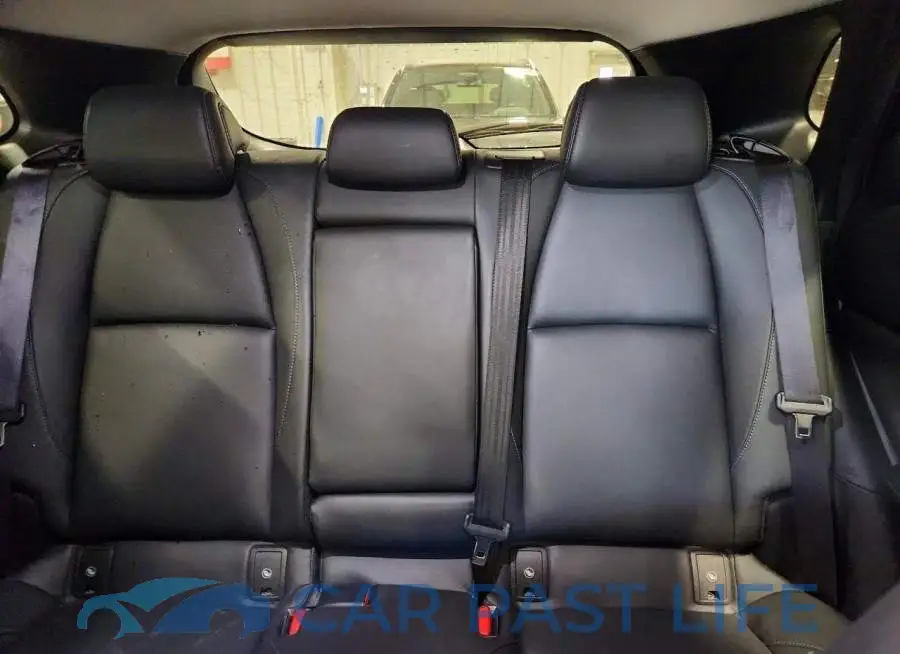 3MVDMBBM3RM635157# 10