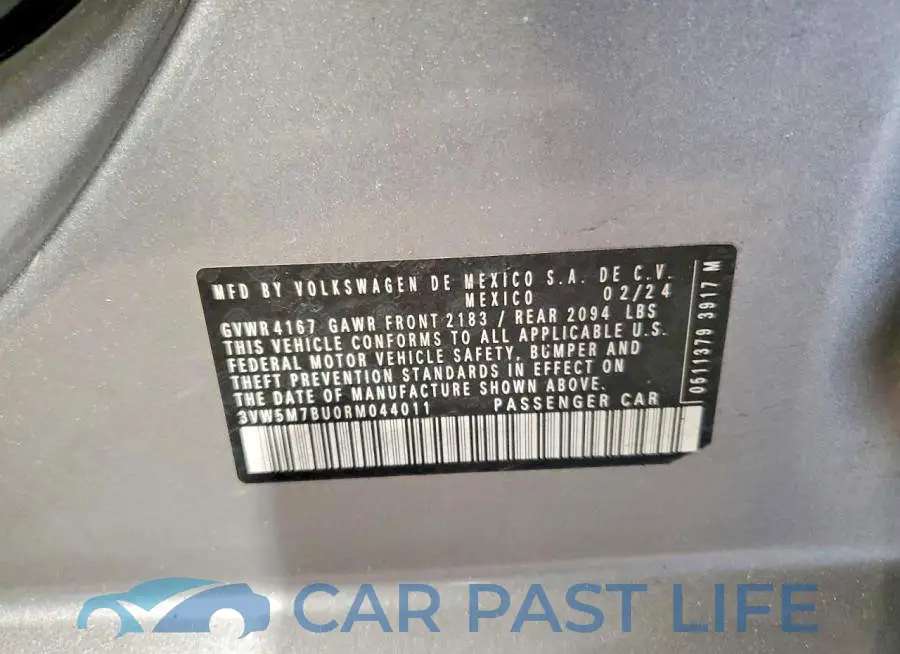 3VW5M7BU0RM044011# 12