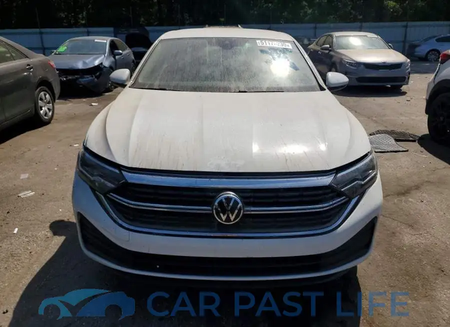 3VW5M7BU4RM098251# 5