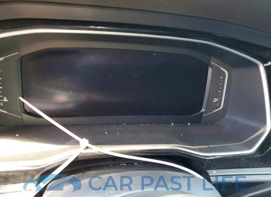 3VW5T7BU2MM021244# 9