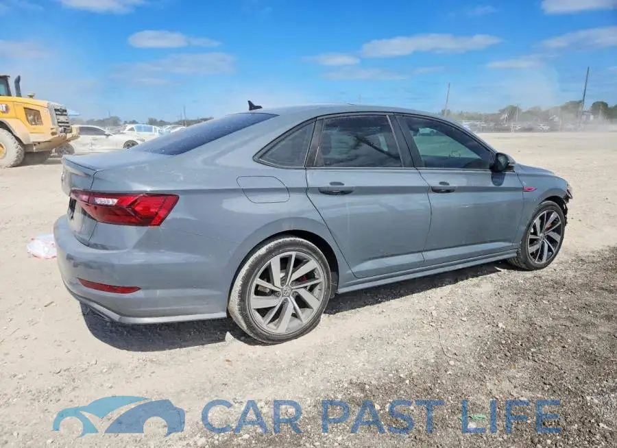 3VW5T7BU9MM059845# 3