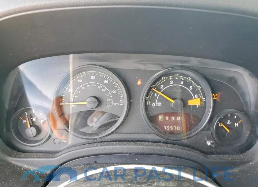 1C4NJPBB0HD131136# 9