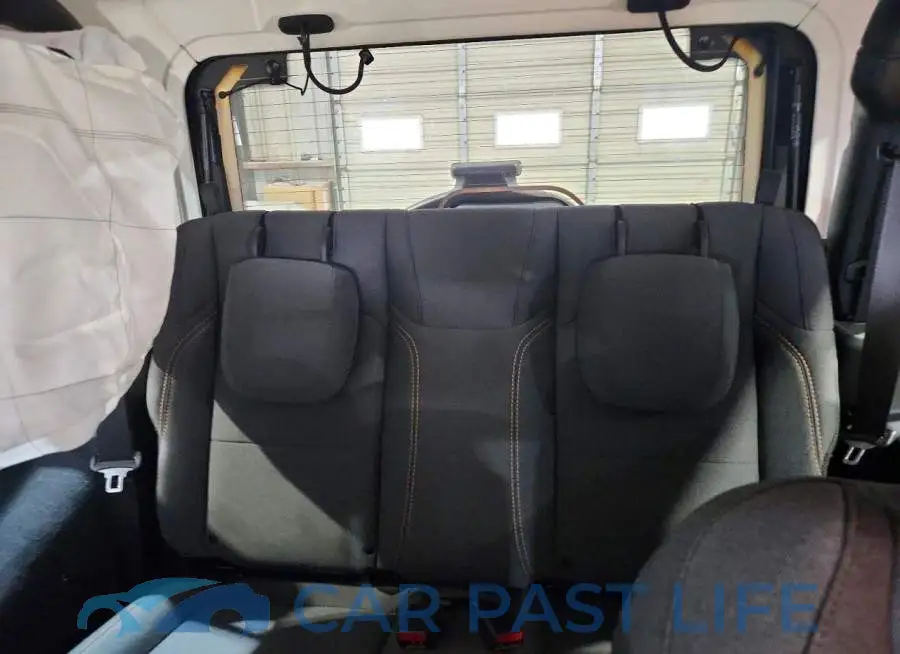 1C4PJXAG3SW551040# 10