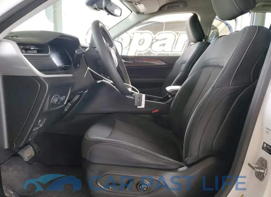 1C4RJGAG8PC525132# 7