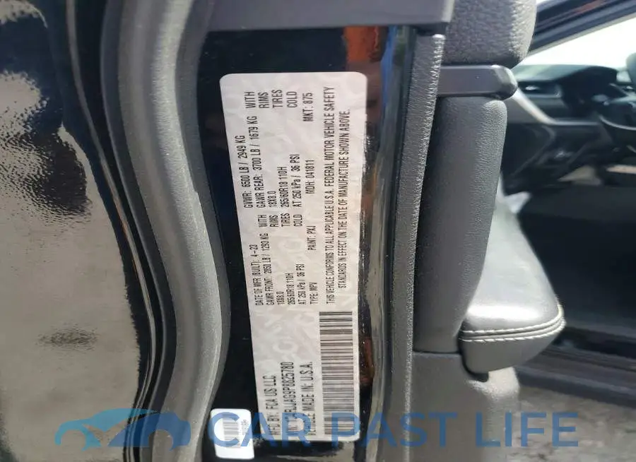 1C4RJJAG9P8825780# 13
