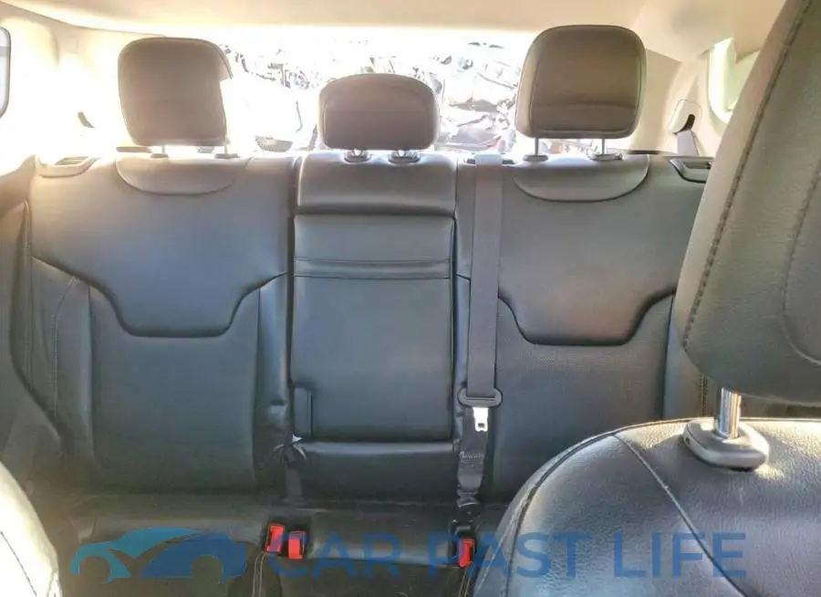 3C4NJCCB7LT122556# 10