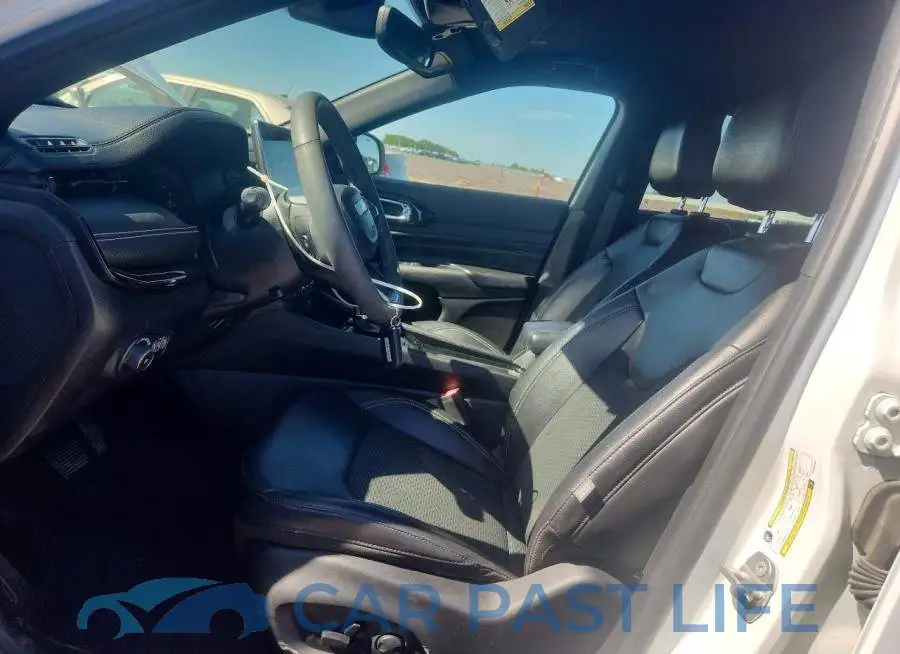 3C4NJDBN2PT504159# 7