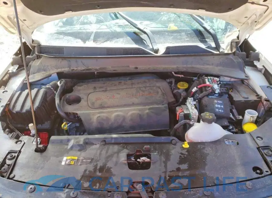 3C4NJDDB6LT221180# 11