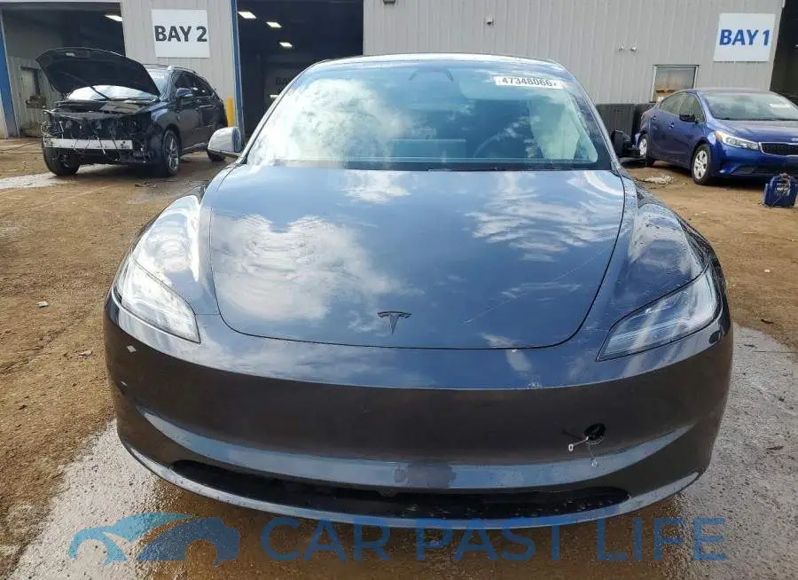 5YJ3E1EA3SF135158# 5