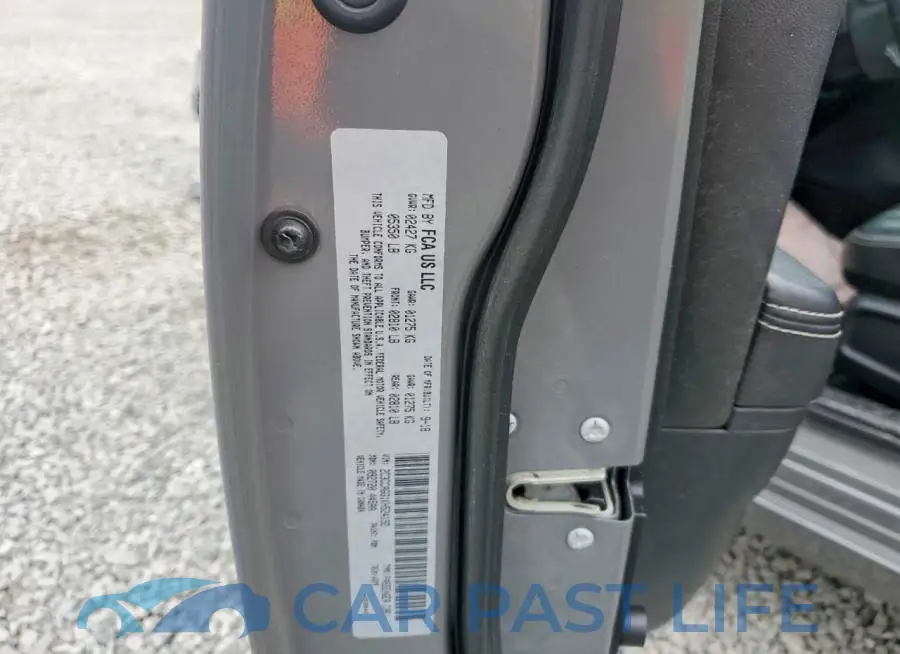 2C3CCAGG1KH524192# 12