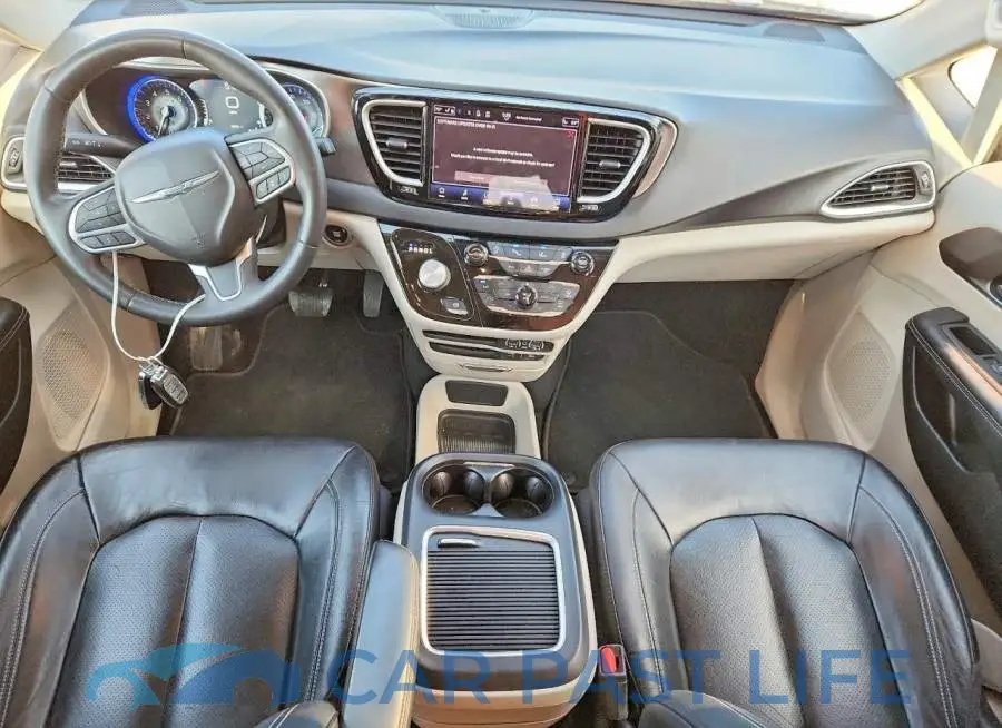 2C4RC1BG4NR116135# 8
