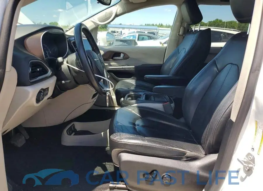 2C4RC1BG9JR352287# 7