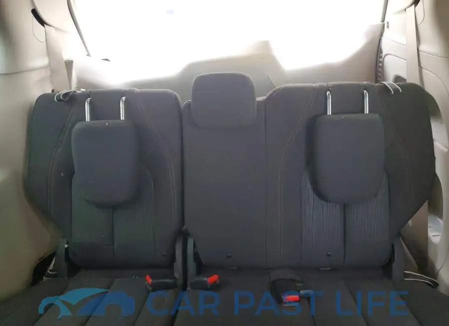 2C4RC1FG6LR103443# 10