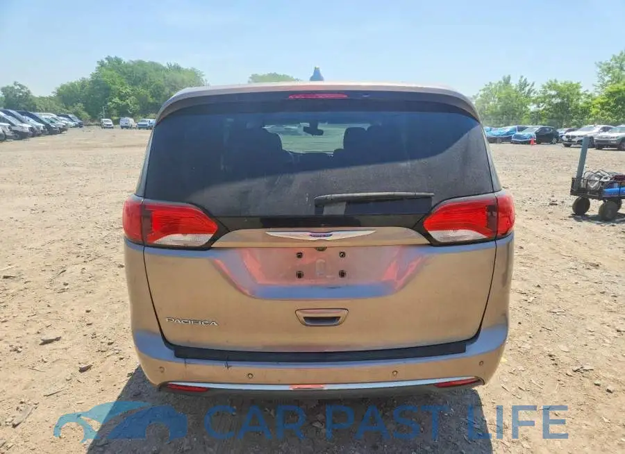 2C4RC1FG9JR131458# 6