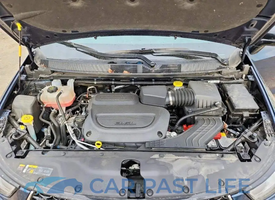2C4RC3BG8SR523107# 12