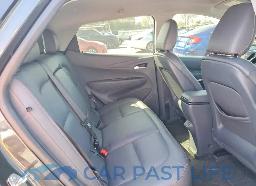 1G1FZ6S00L4121469# 10