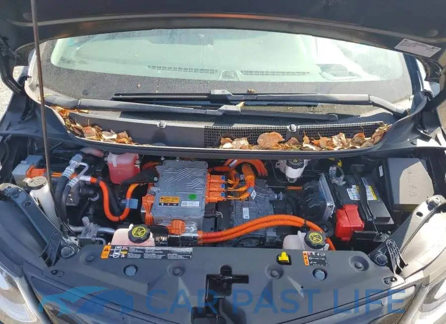 1G1FZ6S00L4121469# 11