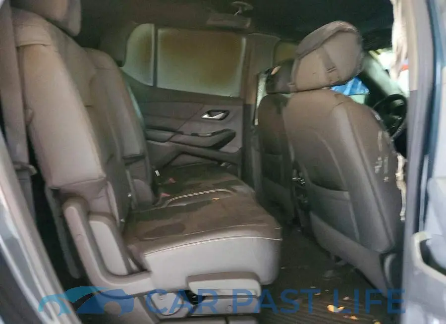 1GNEVHKW2MJ174263# 11