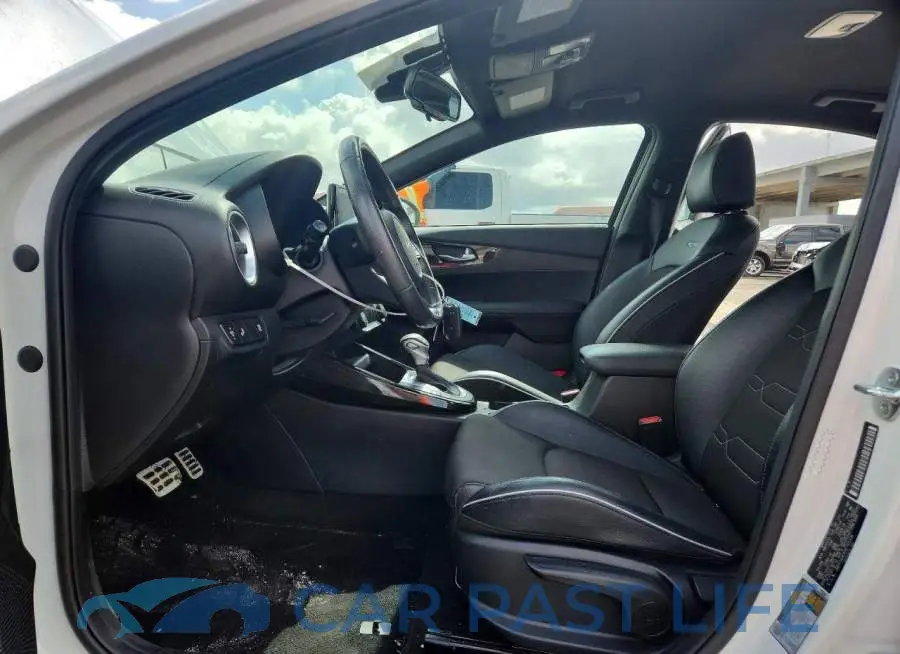 3KPF54AD5RE745108# 7