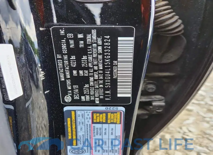 5XXGU4L15KG332824# 12
