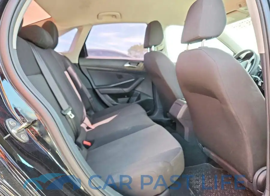 3VWC57BUXMM082908# 10