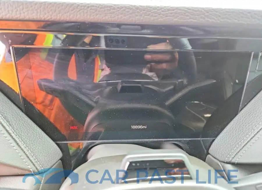 1GKS2DRL6SR317243# 9
