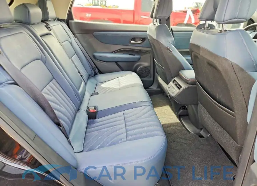 JN1DF0CD5RM736312# 11
