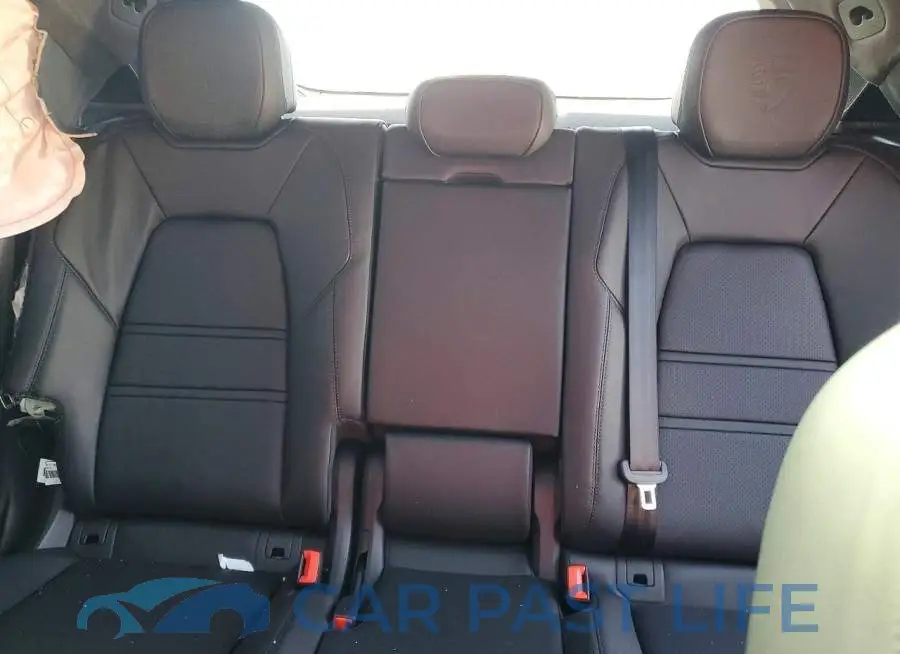 WP1BA2AY1TDA36894# 10