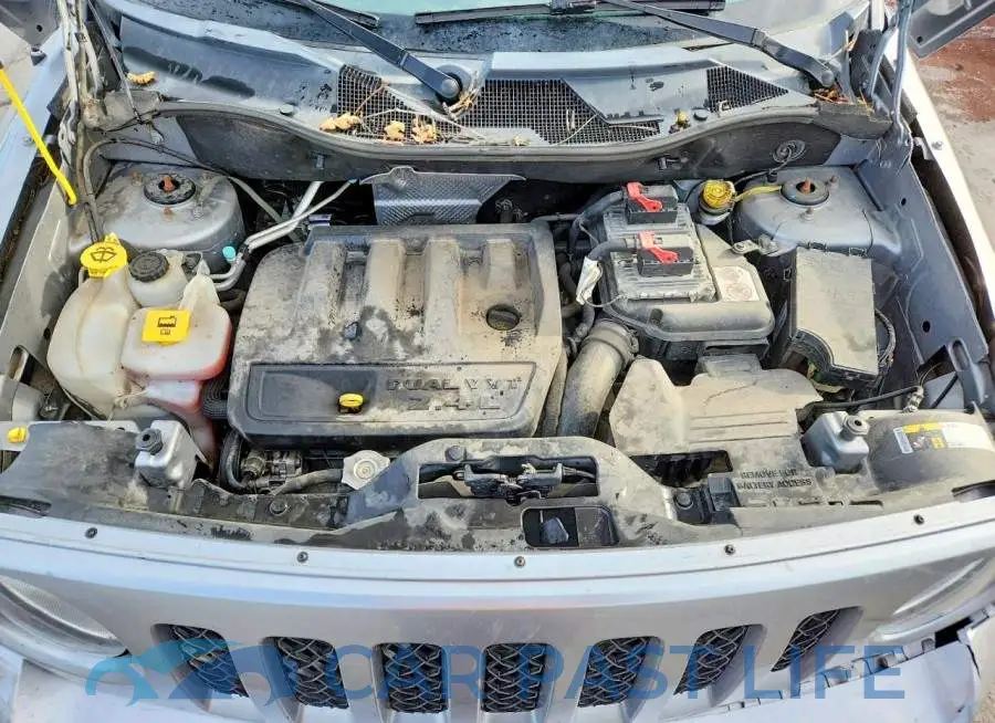 1C4NJRBB6HD196441# 12
