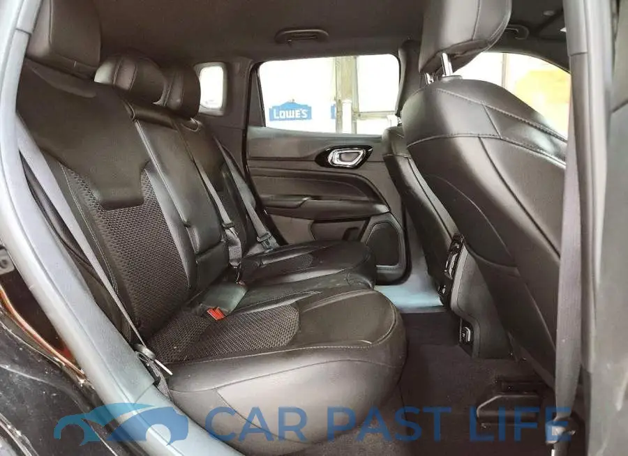 3C4NJDBN9ST617891# 11