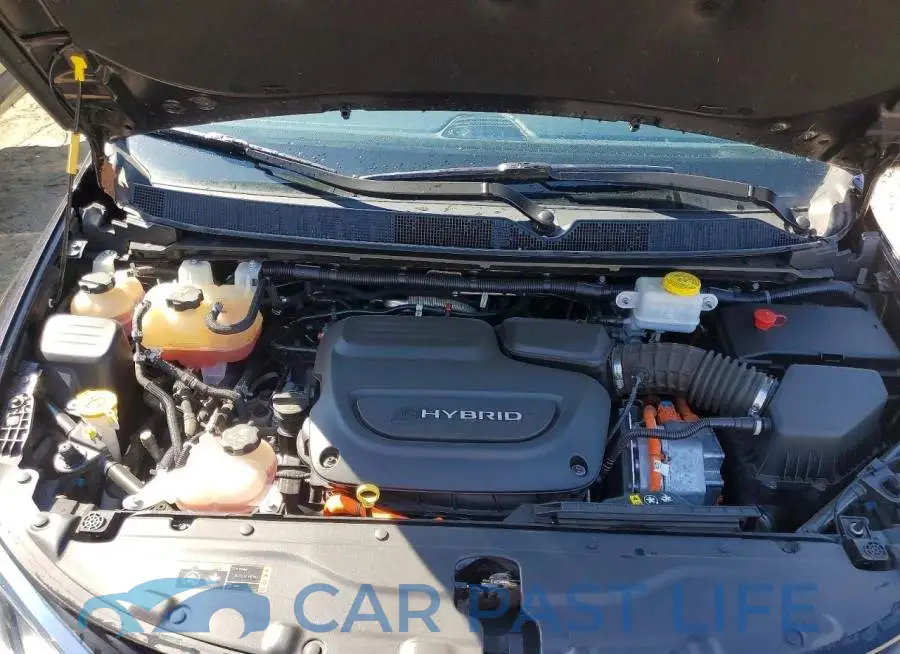 2C4RC1L73JR125059# 12