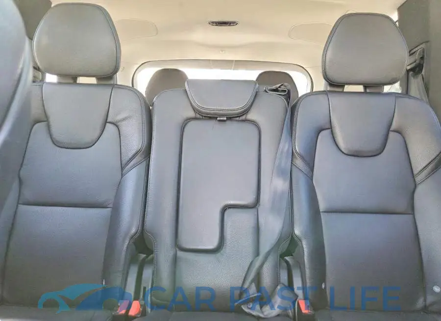 YV4A22PK5J1353005# 10