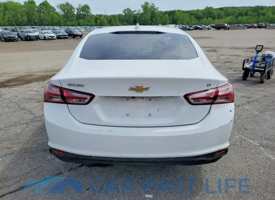 1G1ZD5ST6NF135335# 6