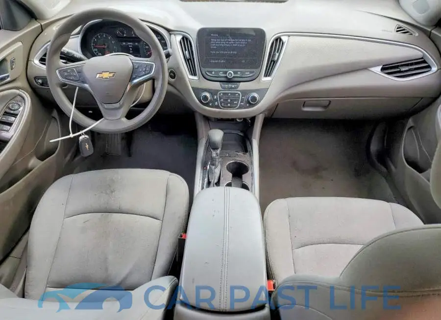 1G1ZD5ST6NF135335# 8