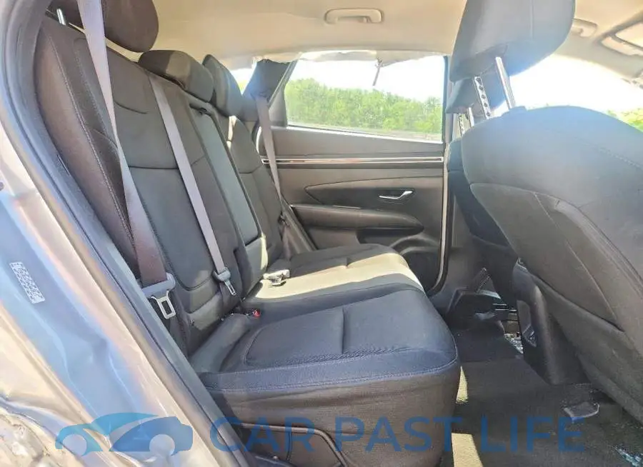 KM8JBCA10NU062517# 11