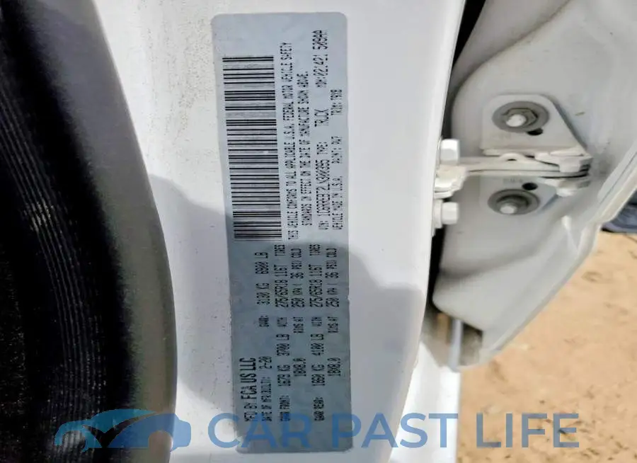 1C6RREBT2LN300395# 12