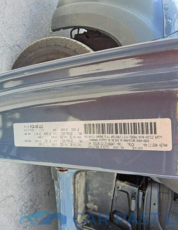 3C6URVJG1LE108047# 12