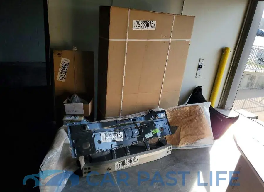 JN1FV7DR4RM680426# 12